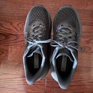 Hoka Mach 6 LA Runners 8.5